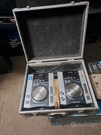 2 lettori pioneer cdj 200 con mixerino