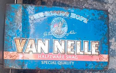 insegna in metallo VAN NELLE
