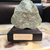 Quarzo Verde minerale pe cristalloterapia olistica