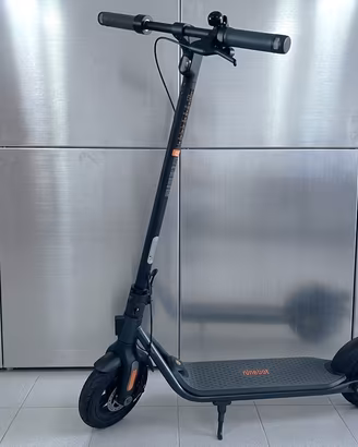 Monopattino elettrico Ninebot Segway F40 – ruote 1