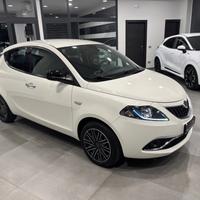 Lancia Ypsilon 1.0 FireFly 5 porte S&S Hybrid Gold