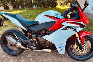 Honda cbr 600 f