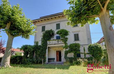 Villa o villino Guiglia [V 479VRG]