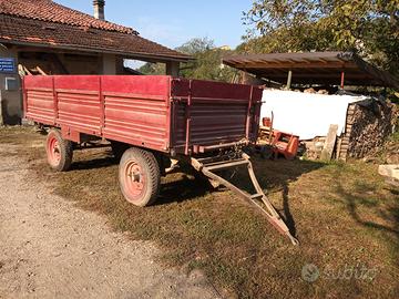 Rimorchio agricolo