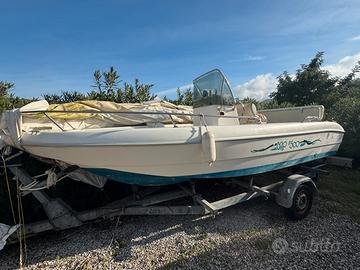 Barca Capelli cap 500 fuoribordo suzuki 40 cv 4t