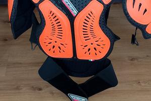 pettorina paraschiena ZERO7