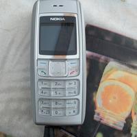 cellulari e smartphone varie età 