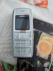 cellulari e smartphone varie età 