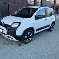 Fiat Panda City Cross 1.0 S&S Hybrid solo 32.000KM
