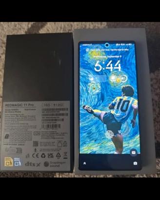 redmagic 11 pro...16 GB RAM,512 memoria