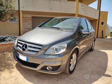 MERCEDES Classe B (T246/242) - 2011