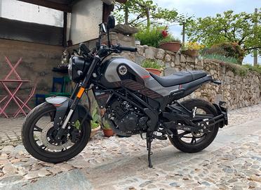 Benelli Leoncino 125