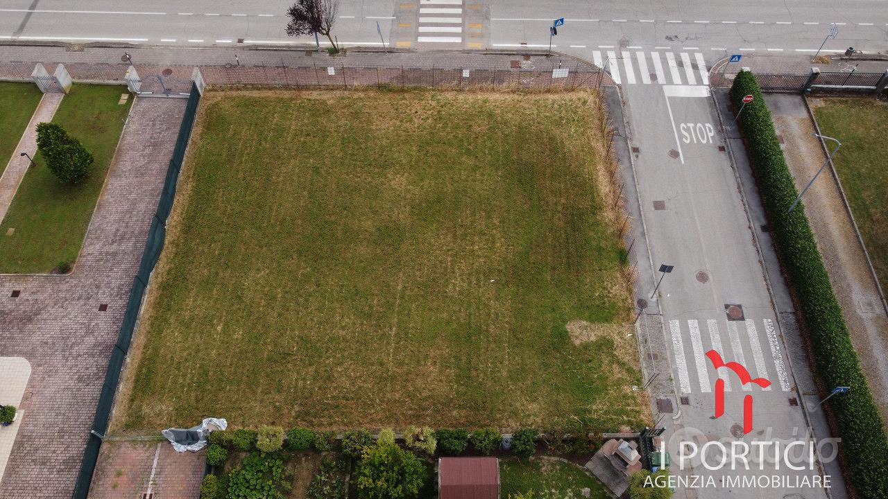 Terreno a Villanova di Camposampiero (PD) - Vista 2