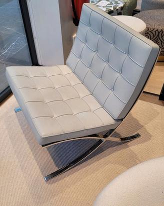 Poltrona Barcellona KNOLL NUOVA in pelle Venezia