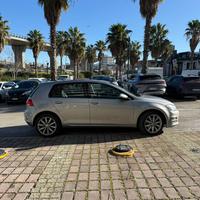 Volkswagen Golf 7 1.6 TDI DSG
