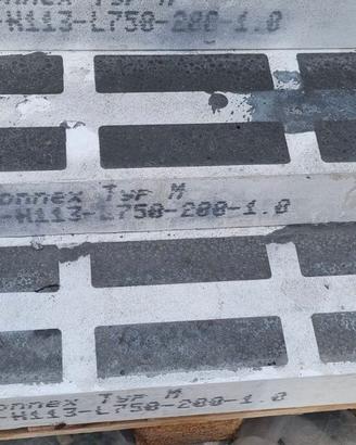 BLOCCO ISOLANTE PER SERRAMENTI NOVOMUR 20X11,30X75