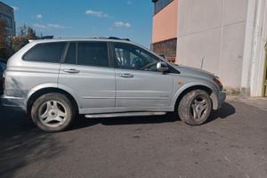 Ssangyong kiron ricambi usati