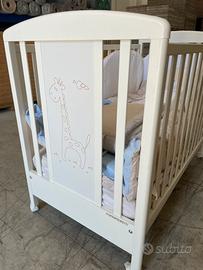 Lettino Foppapedretti bianco con giraffa
