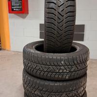 Pneumatici invernali Pirelli  205/55 R16