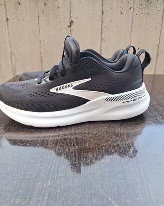 SCARPE DONNA BROOKS ARIEL GTS