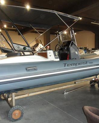 GOMMONE TEMPEST 700 
