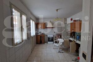 Indipendente da ristrutturare