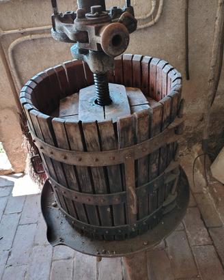 attrezzi per la vendemmia 