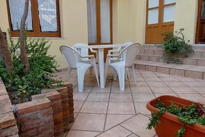 Aci Trezza paese arredato