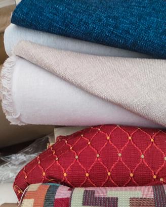 Tessuti per poltrone, divani, selle moto 