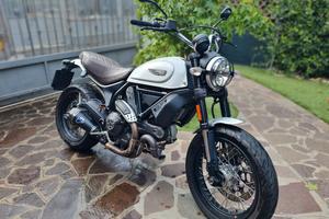 Ducati Scrambler 800 Classic 