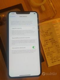 iPhone 11 Pro Max da 64GB + Apple Watch SERIES 7 