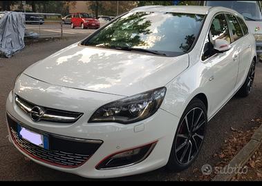 Opel Astra 1.6 cdti 136cv 2015