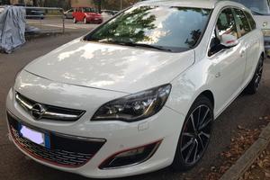 Opel Astra 1.6 cdti 136cv 2015