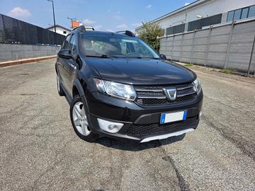 Dacia Sandero Stepway 0.9 Benzina -  NEOPATENTATI 