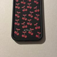 Cover iPhone 11 pro max con stampa a ciliegie