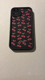Cover iPhone 11 pro max con stampa a ciliegie