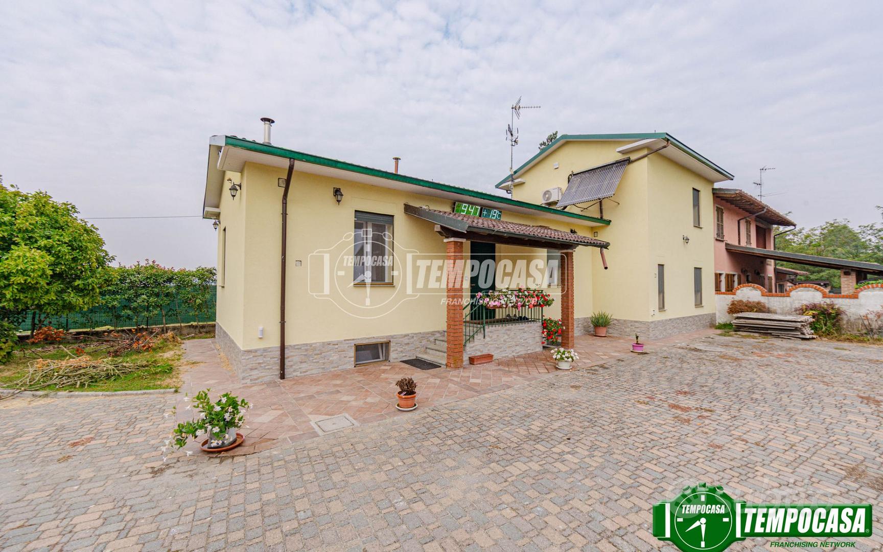 Casa – Zinasco, Sairano - Altro