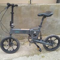 bici elettrica da sistemare 
