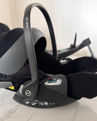 Ovetto cybex cloud Z i-size nero + base isofix