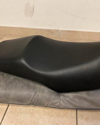 Sella Yamaha Fazer FZS600