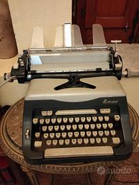 macchina da scrivere 