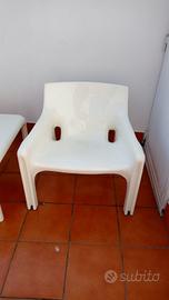 Set sedie e tavolino Artemide modello VICARIO