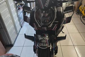 bmw m1000r