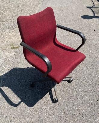 sedia girevole da ufficio con rotelle