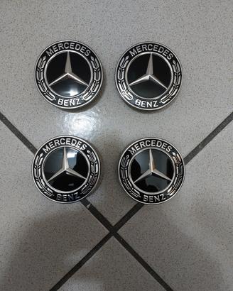 Tappi coprimozzo Mercedes Originali 