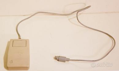 Apple Desktop Bus Mouse (M0100)