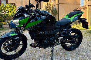 Kawasaki Z400 2022