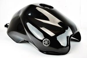 Yamaha FZ6 Fazer S1 S2 04 11 serbatoio benzina