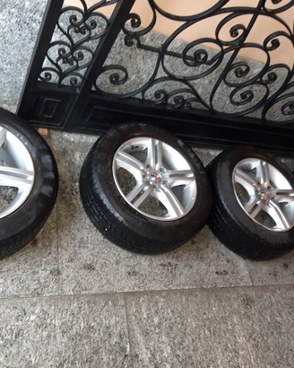 Cerchi in lega della Mak