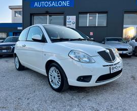 Lancia Ypsilon 1.4 Argento Ecochic GPL
